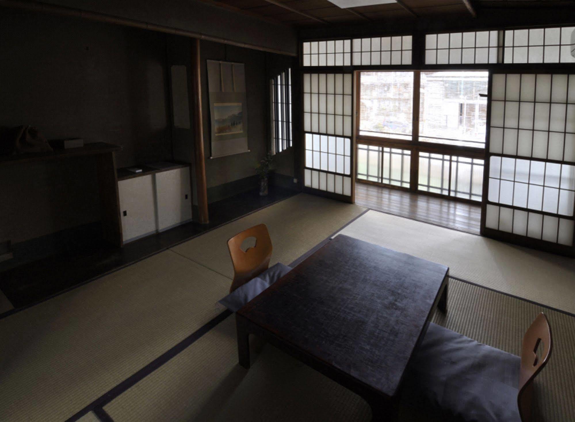 Izuyasu Traditional Kyoto Inn Serving Kyoto Cuisine Exterior photo